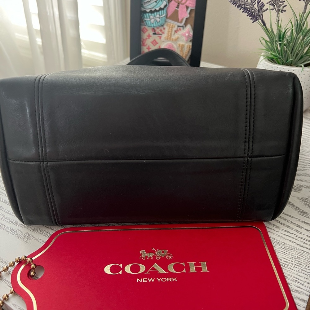 vintage Coach black leather tote bag, likely the Waverly style (No. 4133). - Picture 4 of 6